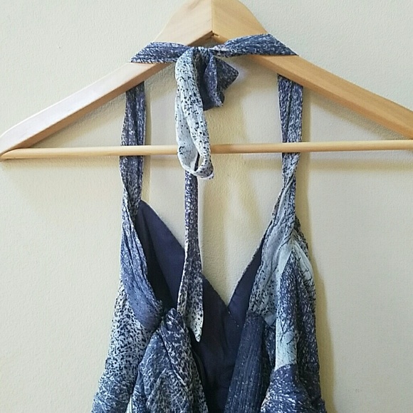 NWOT BCBG MAXAZRIA 100% Silk Halter Top - Picture 5 of 8